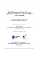 Preschoolers during recess: dynamic patterns in face-to-face interactions